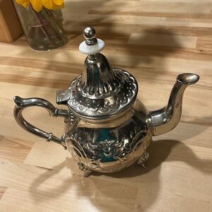 N’arrivant Teapot Size Small